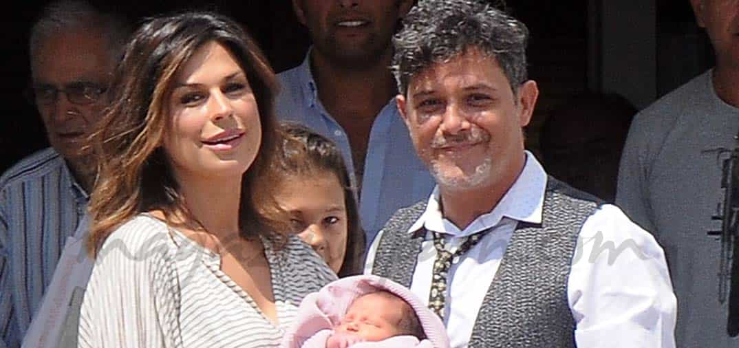 Alejandro Sanz presenta a su cuarta hija, Alma