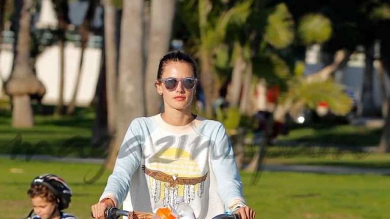 En forma con Alessandra Ambrosio