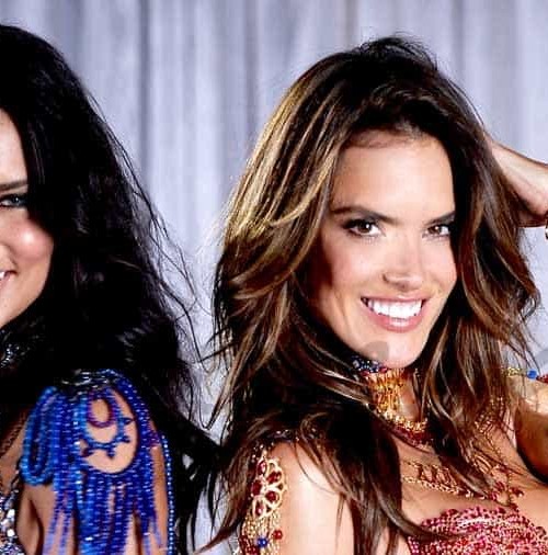 Adriana Lima y Alessandra Ambrosio se visten con rubíes y zafiros