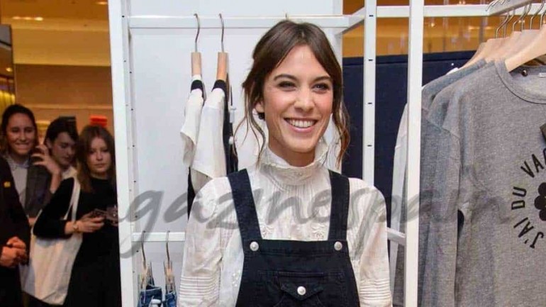Alexa Chung ahora diseñadora
