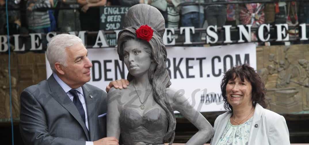 Amy Winehouse ya tiene su estatua a tamaño real