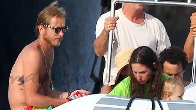 Andrea Casiraghi y Tatiana en el Pachá III