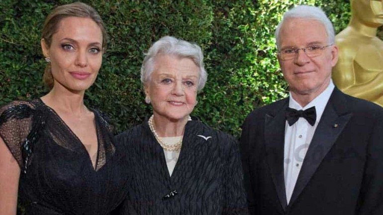 Angelina Jolie, Angela Lansbury y Steve Martin, premiados por su labor humanitaria