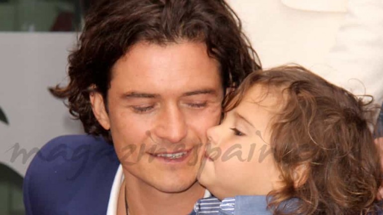 El hijo de Orlando Bloom, la verdadera Estrella del Paseo de la Fama