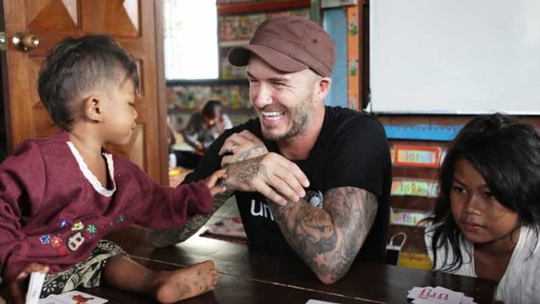 David Beckham visita Camboya