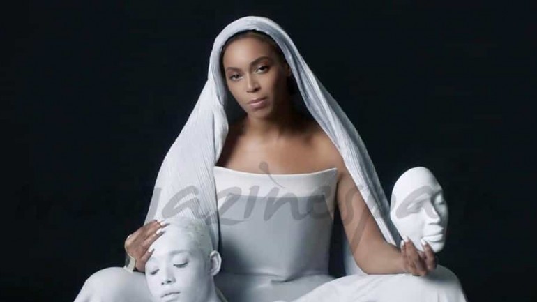 Beyoncé como una virgen en su último videoclip