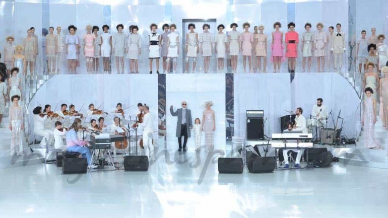 Chanel en deportivas