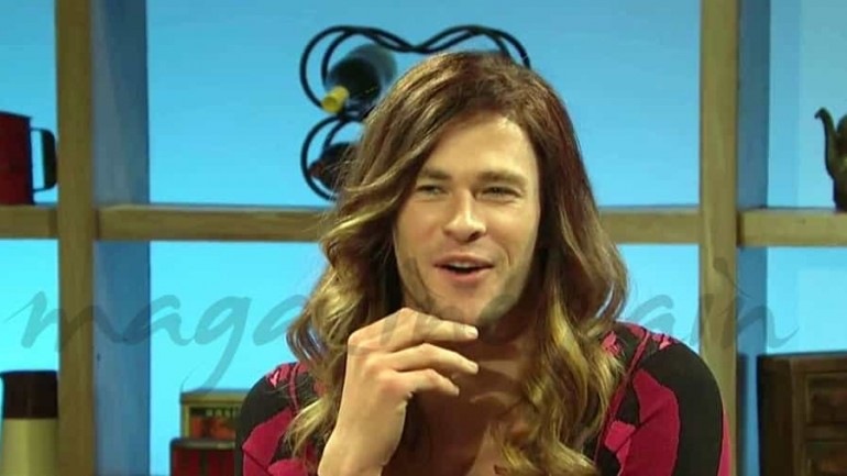 Chris Hemsworth se viste de mujer
