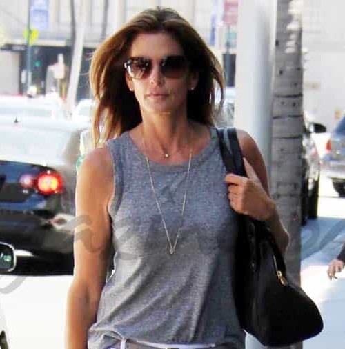 Cindy Crawford no lleva a sus hijos al colegio