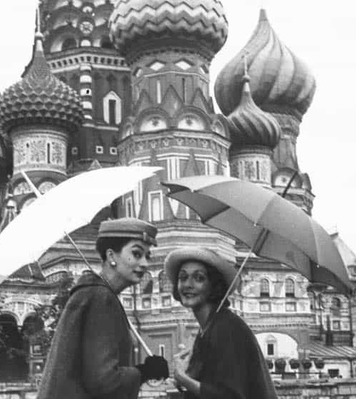 Dior desfila en la Plaza Roja de Moscú