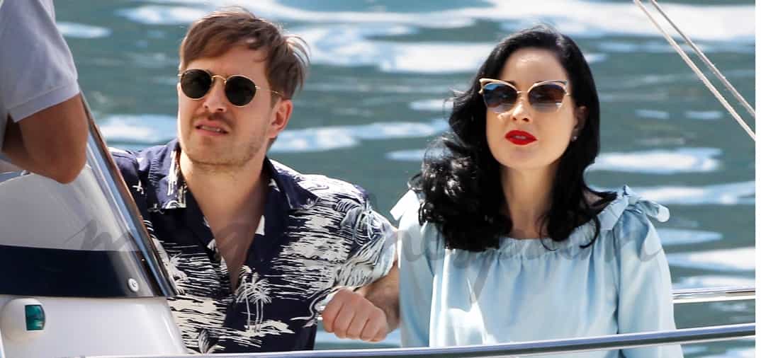 Dita Von Teese, románticas vacaciones