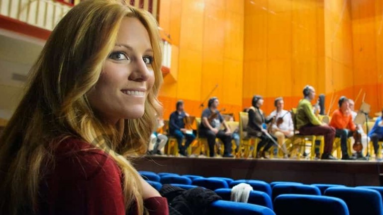Edurne y la Orquesta y Coro de RTVE graban «Amanecer»