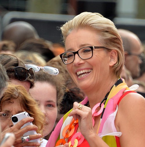 Emma Thompson, la mujer de rojo