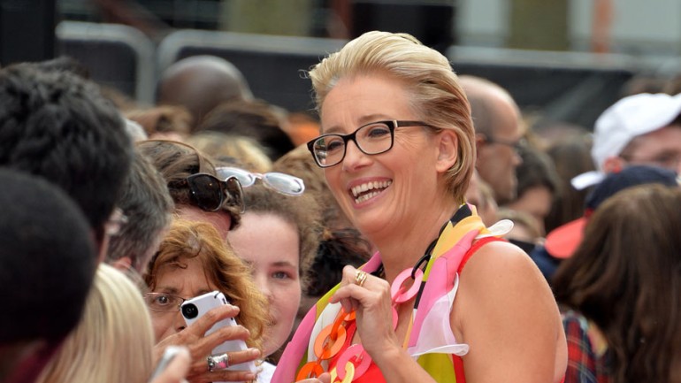 Emma Thompson, la mujer de rojo