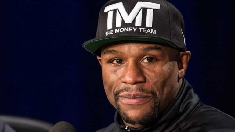 Floyd Mayweather y su colección de coches y relojes