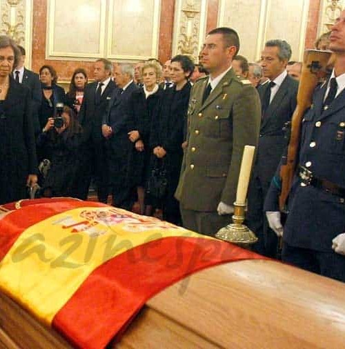 Las autoridades españolas rinden homenaje a Adolfo Suárez