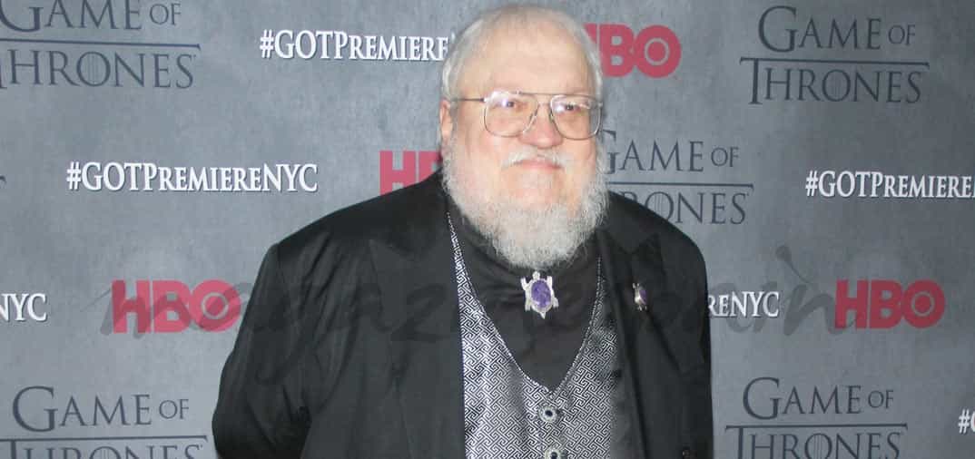 George R.R. Martin: “Si pudiera quemaría todas las cámaras móvil del mundo”