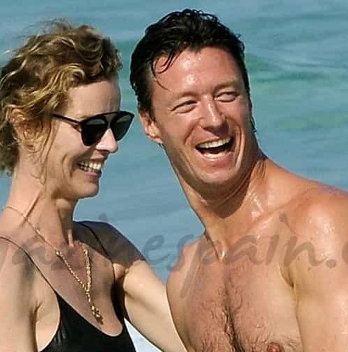 Eva Herzigova, chica «Wonderbra», pierde sus curvas