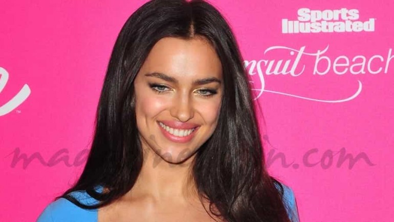 Irina Shayk celebró el 50º aniversario de Barbie