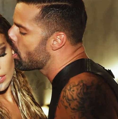 Jennifer Lopez y Ricky Martin calientan la música