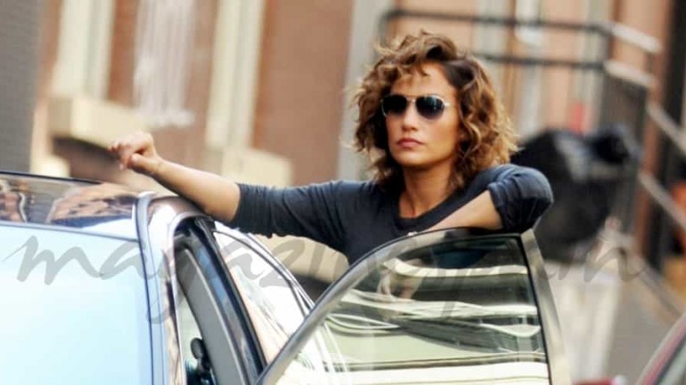 Jennifer López la mamá mas chic