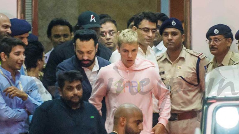 Justin Bieber, el hombre de rojo