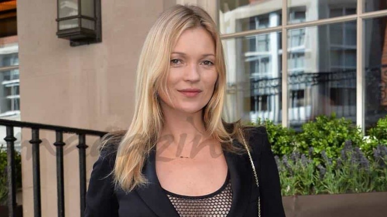 Inspirada en su seno izquierdo, Kate Moss, ya tiene su propia copa de champagne