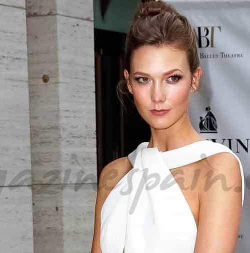 Karlie Kloss la elegancia en blanco y negro