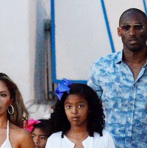 Kobe Bryant presume de familia
