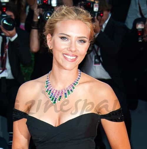 Scarlett Johansson deslumbra en Venecia