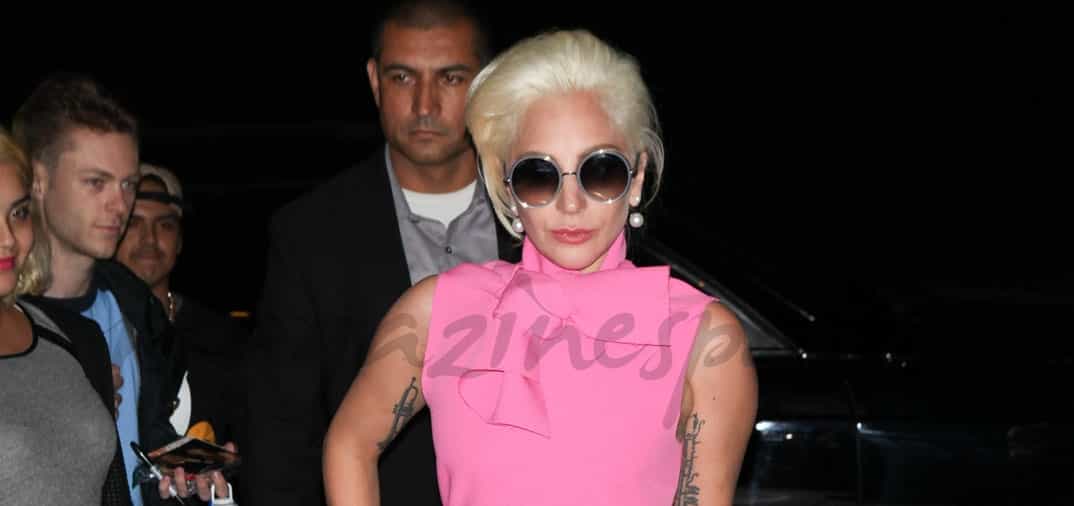 Lady Gaga de compras en Versace