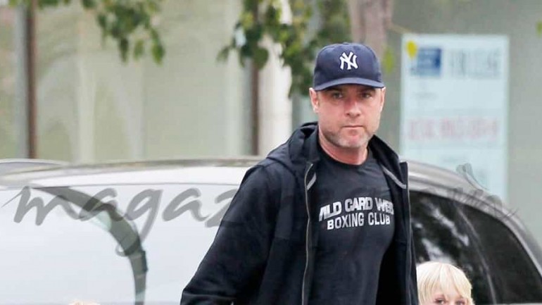 Liev Schreiber todo un padrazo