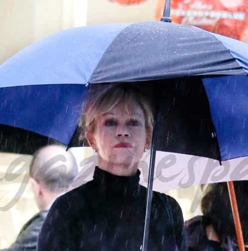 Melanie Griffith bajo la lluvia