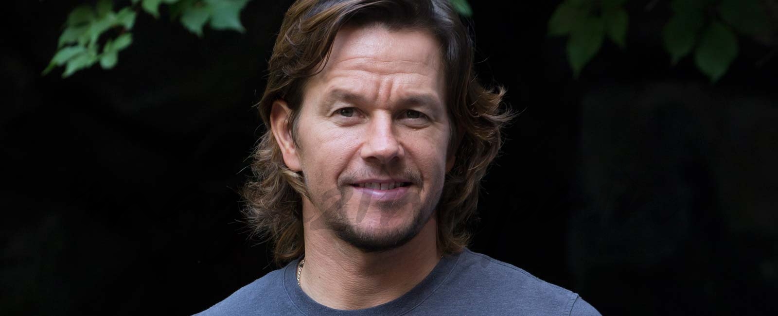 Mark Wahlberg destrona a “La Roca”