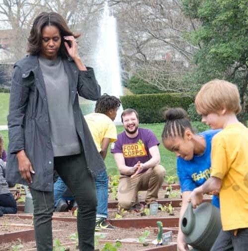 Michelle Obama jardinera en la Casa Blanca