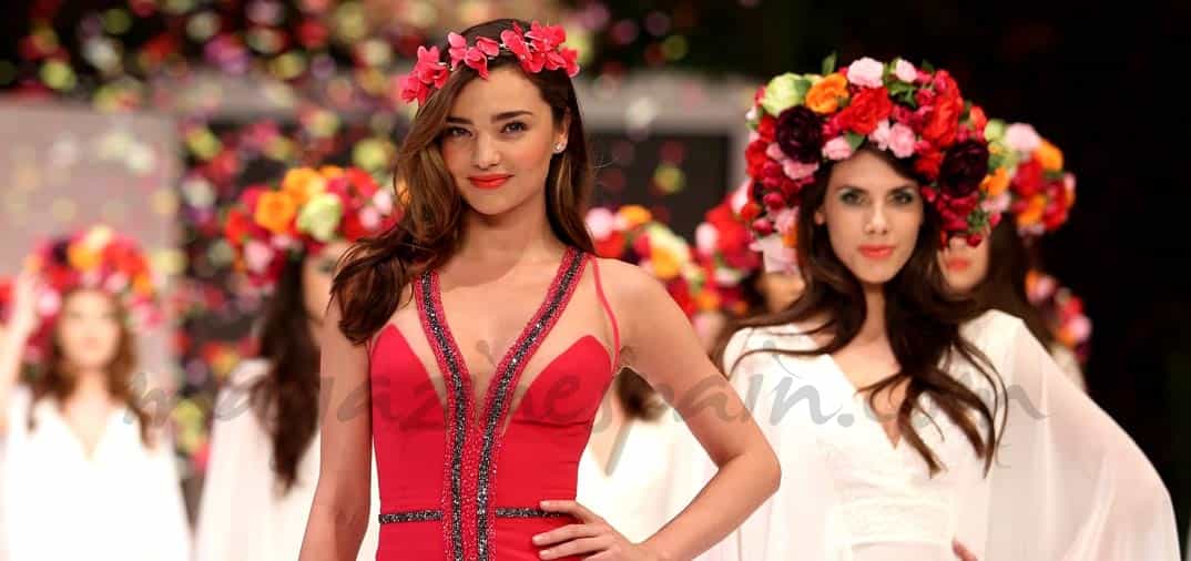 Miranda Kerr conquista las pasarelas turcas