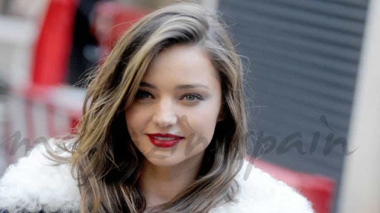Miranda Kerr se viste de Geisha, para «Vogue» Japón