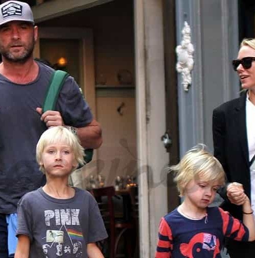 Naomi Watts en familia