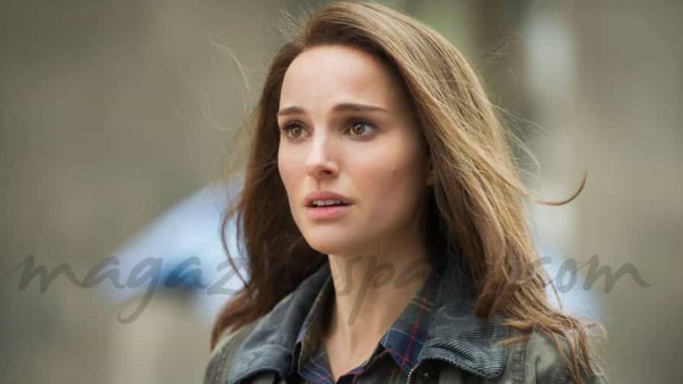 Natalie Portman con problemas para su debut como directora