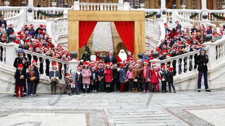 Alberto de Mónaco recibe a Papá Noel