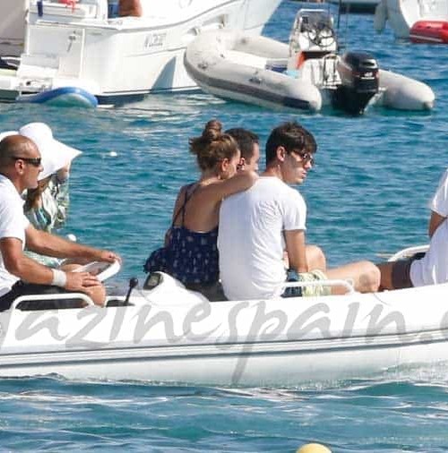 Neymar bajo el sol de la isla pitiusa