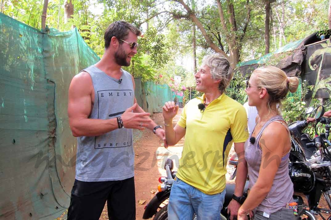 Chris Hemsworth, Elsa Pataky y Jesús Calleja en "Planeta Calleja" - © Mediaset