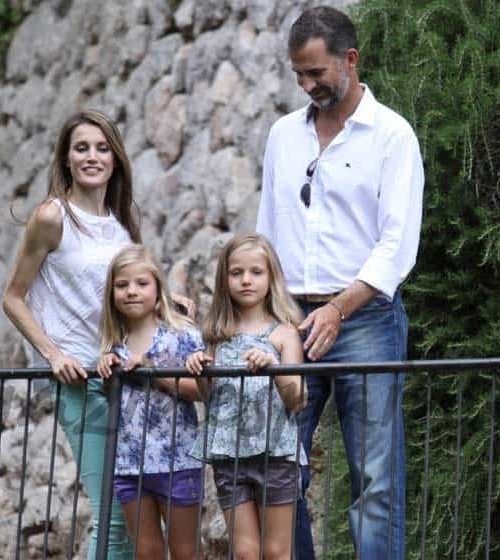 Los príncipes de Asturias con sus hijas en Mallorca