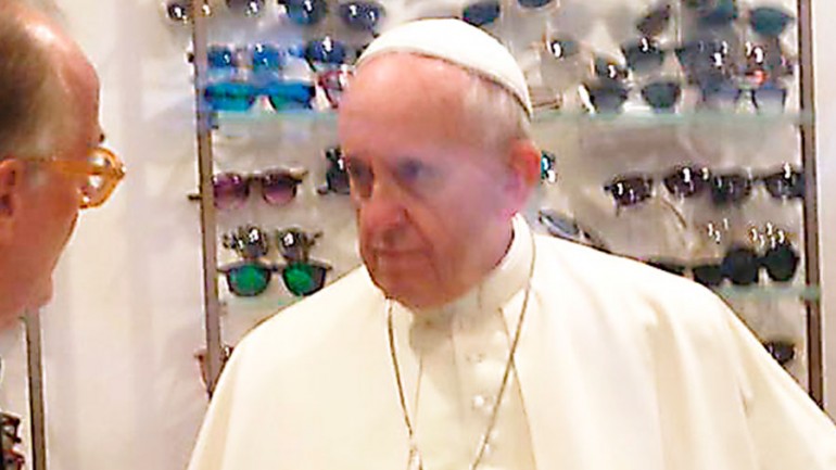 El Papa Francisco en la óptica