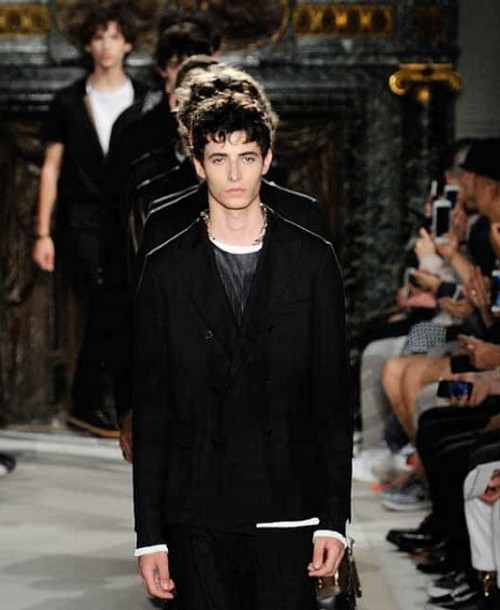 Paris Men Fashion Week 2016: Valentino