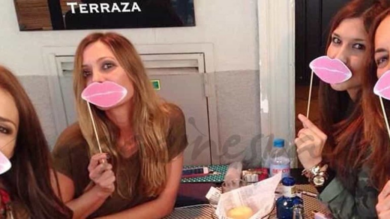Paula Echevarría y sus amigas comprometidas con el cáncer de mama