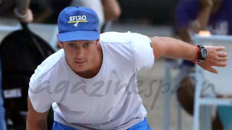 Pierre Casiraghi y Beatrice, aficionados a la petanca