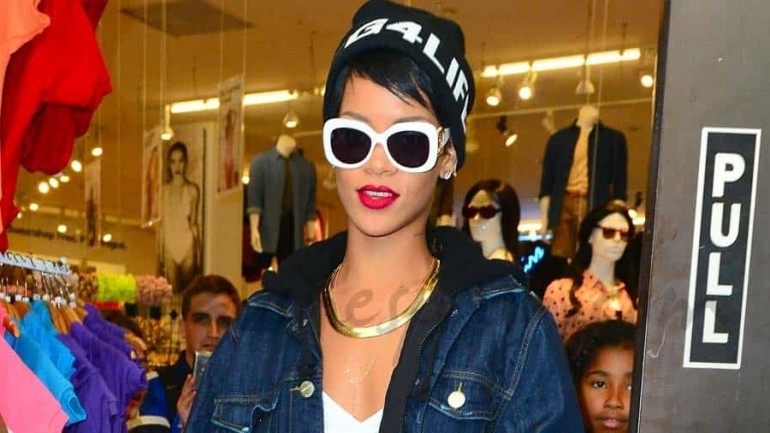 Rihanna, con estilo «casual»
