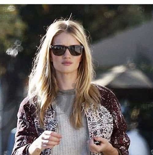 Rosie Huntington look casual