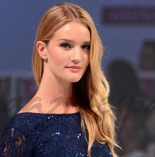 Rosie Huntington Whiteley revoluciona México